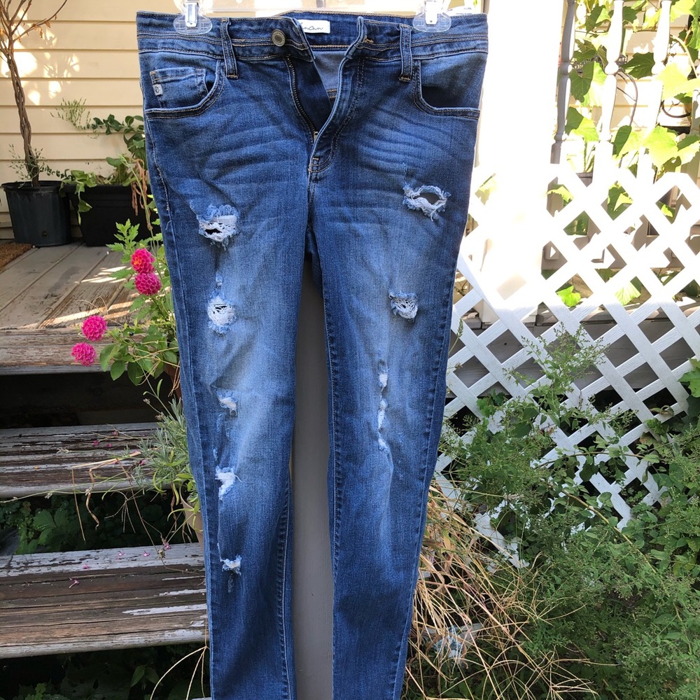 Ripped jeans
